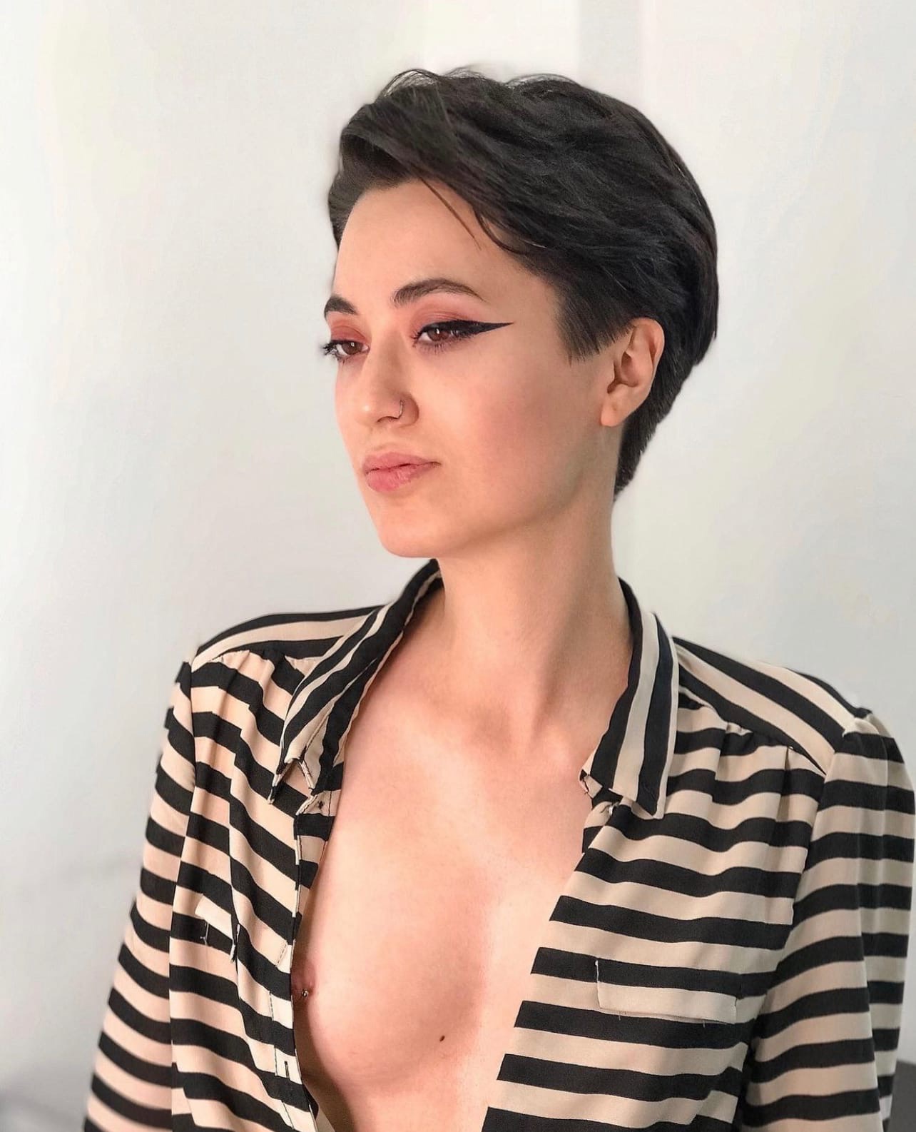  Пирсинг крыла носа и сосков