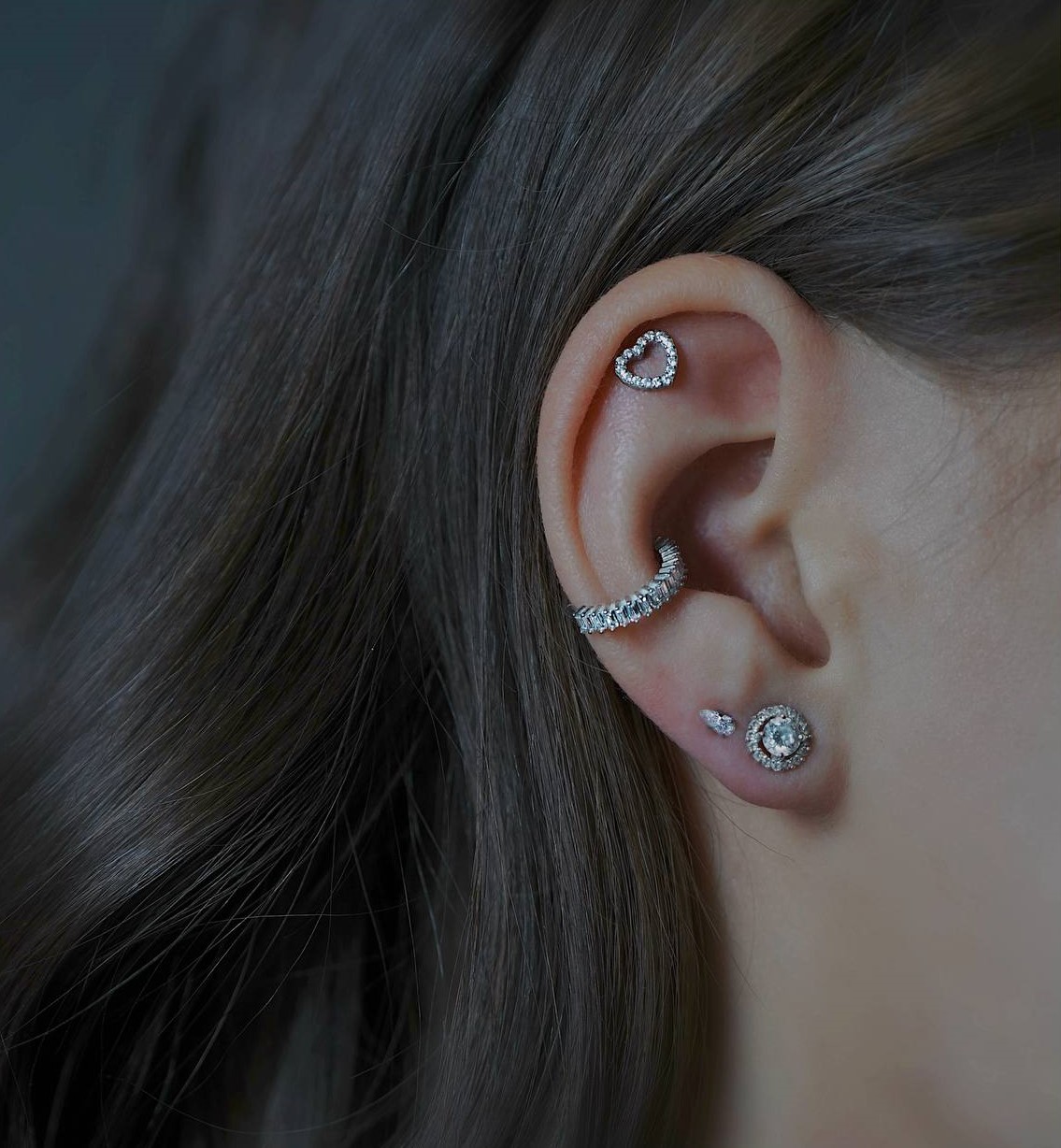   Пирсинг "мочка" "конч" и "хеликс"