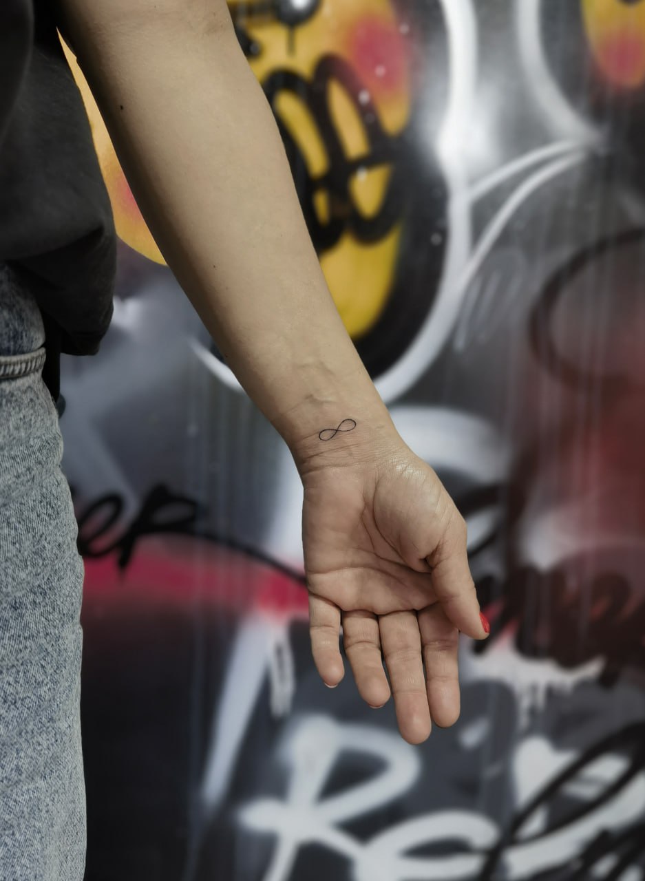 Бесконечность