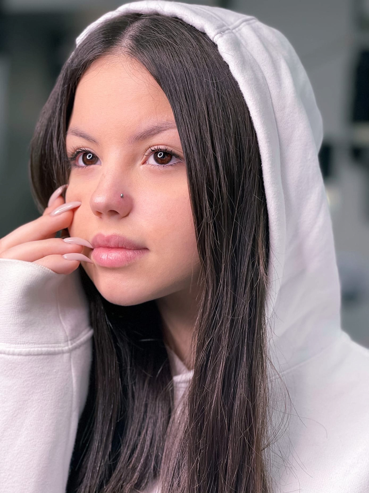   Пирсинг крыла носа от Юли